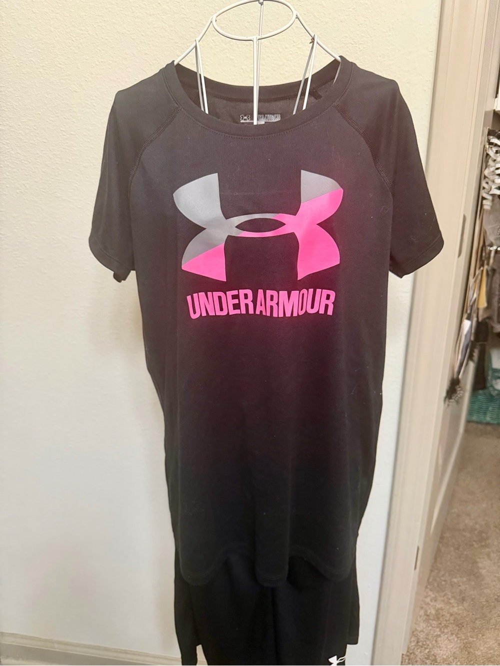 Under Armour Girls' Black Tee with Pink Logo